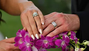 Jewelry Website Theme Development 119 Direct-to-consumer diamond retail website for L & L Diamonds