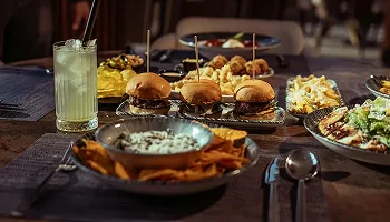 Vibrant breakfast restaurant online ordering experience Snooze Eatery