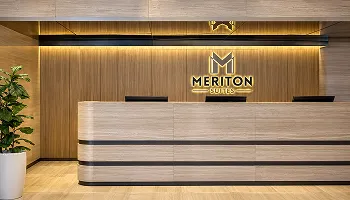 Meriton Suites hotel website by Keyideas