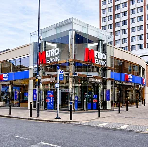 metro bank website design services